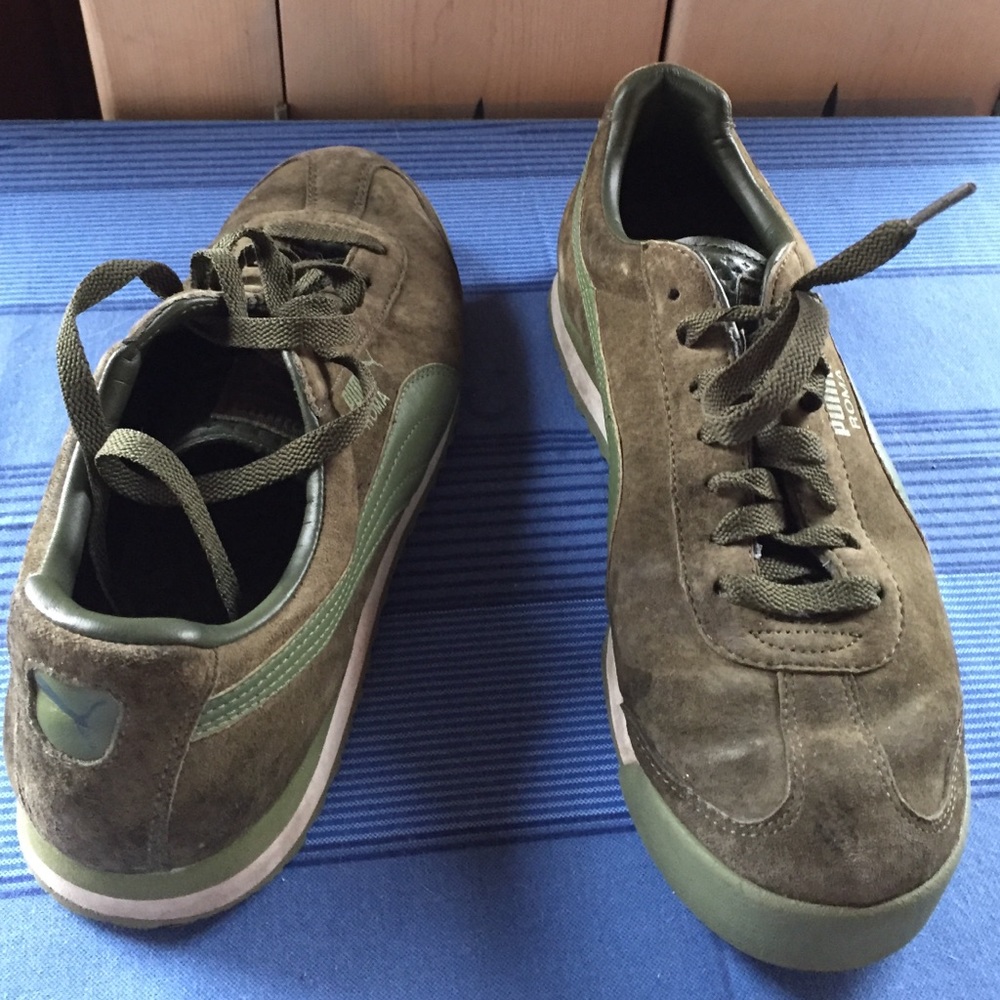 Puma Roma men's olive suede sneakers size 9.